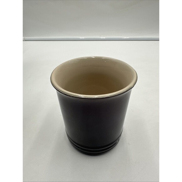 "Cassis" Purple 12 Oz LE CREUSET 4" Tall Straight Mug NWT Stoneware Coffee Cup - Picture 3 of 6